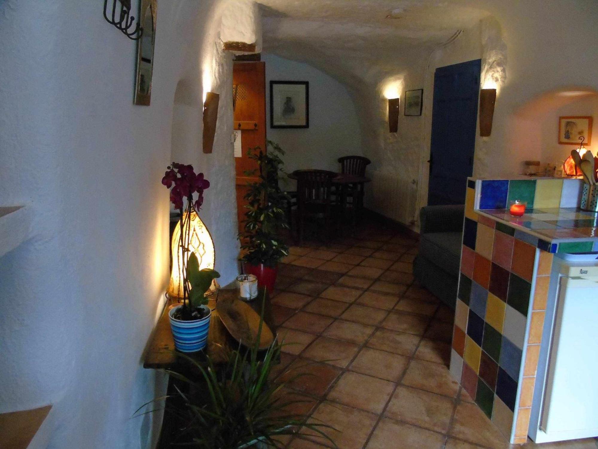 Cuevas Andalucia Guest House Baza Rom bilde